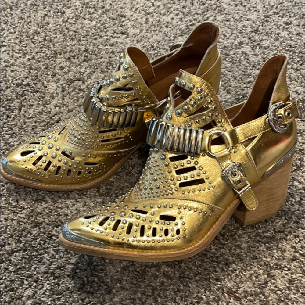 Jeffrey Campbell booties